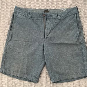 J Crew shorts in Stanton 9 in style size 33